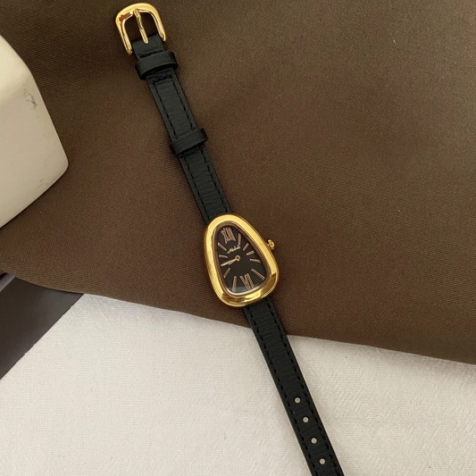 Cobra Luxe Timepiece: Black and Gold Leather Serpenti Quartz Watch