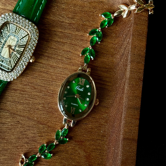 Clover Muse – Montre-bracelet ovale vert foncé