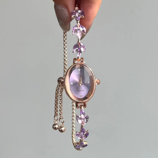 Sirena di ametista: orologio da quadrante ovale di cristallo viola