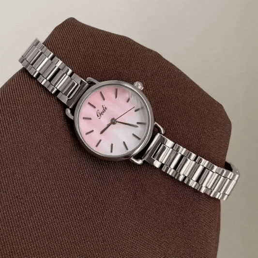 Silver Women’s Round Romantic Pink Dial Quartz Watch Elegant Style – Stardust Rose