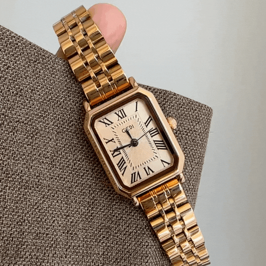 Rose Gold Women’s Rectangular Roman Dial Quartz Watch Classic Vintage Style – Roselia