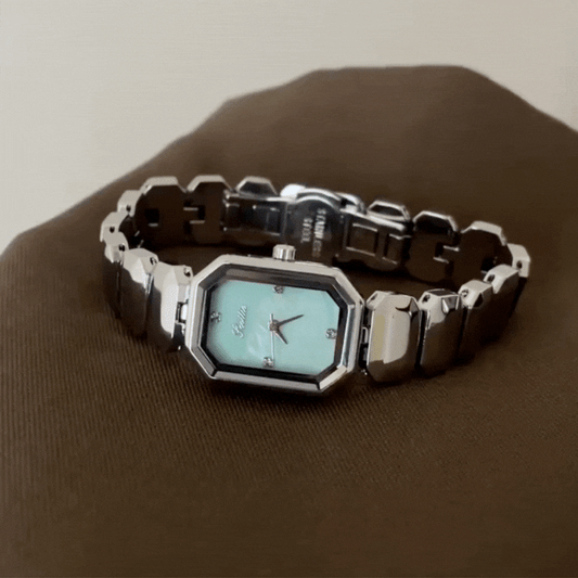 Elegant Women’s Quartz Watch with Green Mother-of-Pearl Dial & Silver Bracelet Strap| Mint Breeze