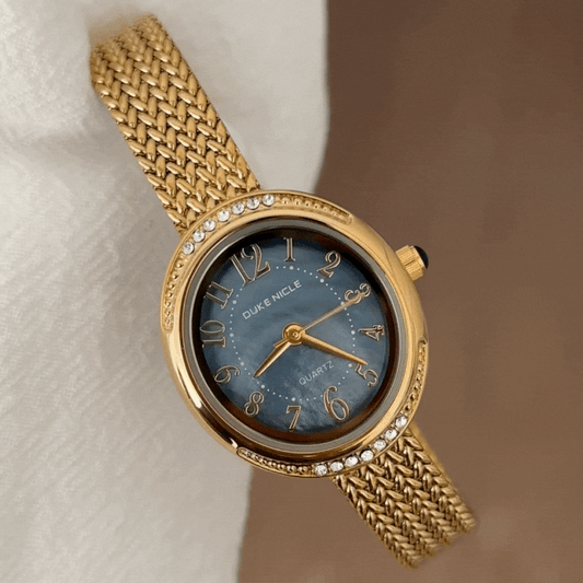 Classic Oval Blue Mother-of-Pearl Gold Wheat Alloy Quartz Watch