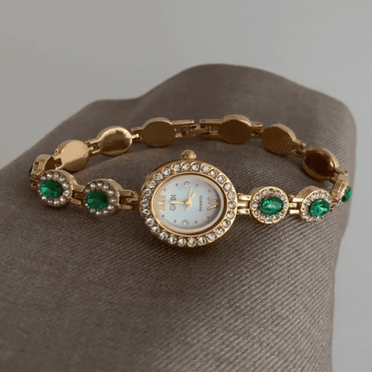 Vintage Elegance - Gold Jade Watch with Diamond Accents & Oval Dial