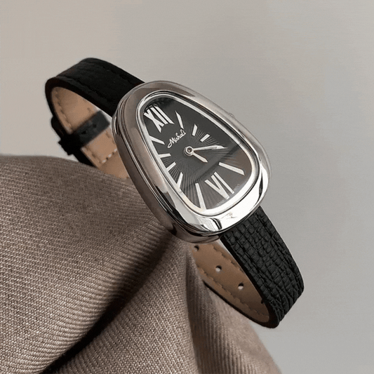 Montre à quartz Serpenti en cuir noir et boîtier argenté avec cadran noir