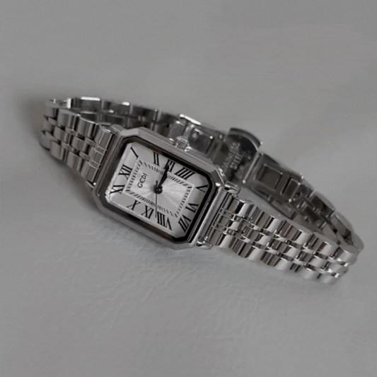 Roma Grace - Silver Rectangle Watch s rimskim brojevima