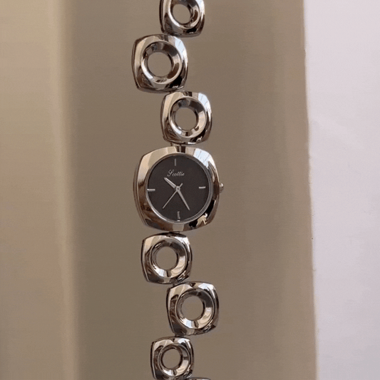 Montre Onyx Edge : montre à quartz à chaîne irrégulière noire et argentée