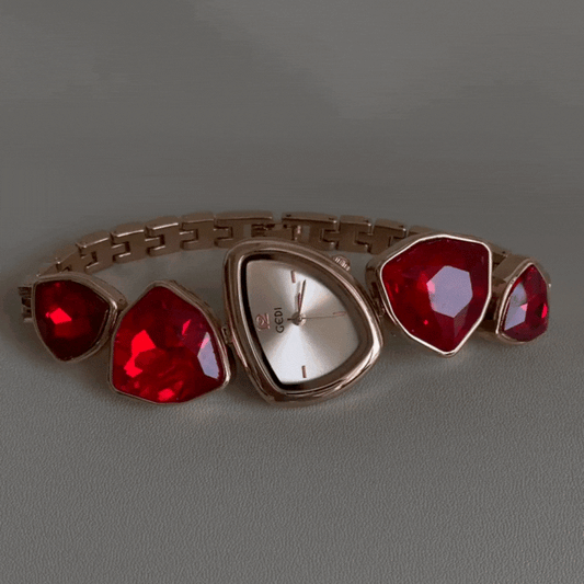 Crimson Crystal Timespiece: Oregelbunden röd kristallkedjekartsur