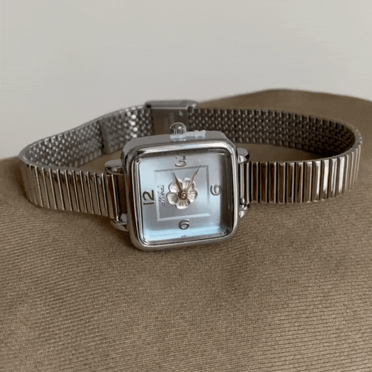 Montre à quartz bleu glacier pour femme, cadran carré, motif camélia, bracelet à maillons en bambou argenté