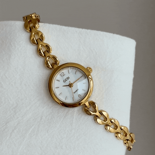 Dainty Minimalist Round Gold Bangle Watch with White Dial for Women - Golden Bloom