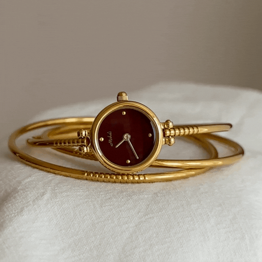 Gold Women Quartz Watch Multi-Layer Bangle Bracelet Red Round Small Dial Vintage Chic Style – Scarlet