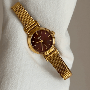 Gold Women Quartz Watch Bracelet Strap Round Red Dial Vintage French Retro Style – Bordeaux
