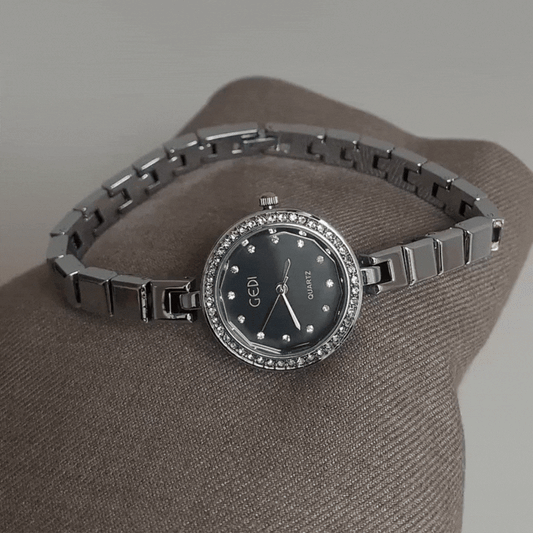 Silver blok narukvica s crnim dijamantnim biranjem ženskim kvarcnim satom