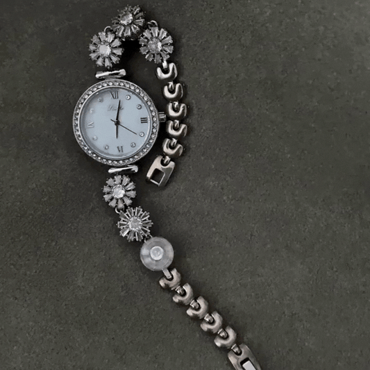 Montre Frosted Grace : montre en argent et quartz