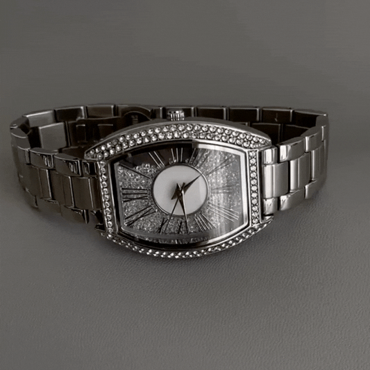 Stellar Sand Timepiece: Silver Starry Dial Steel Bracelet Watch