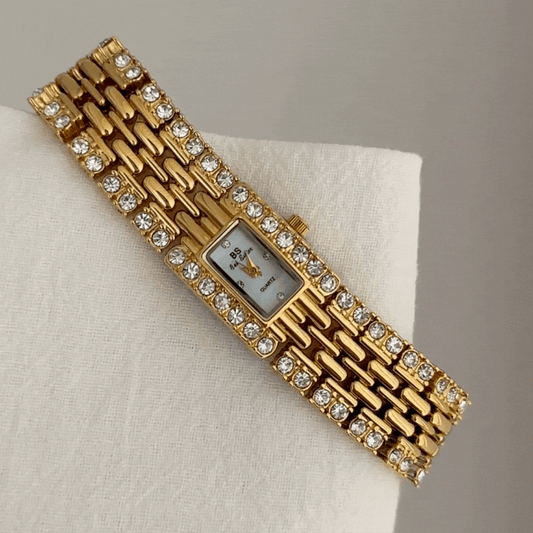 Modern Fashion Gold Wide Strap Watch with Diamond-Accented Case & White Rectangular Small Dial – Women’s Quartz Watch