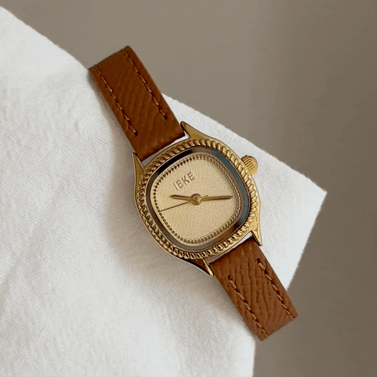 Brown Women Square Dial Watch Strap Gold Face Quartz French Vintage Style – Héritage