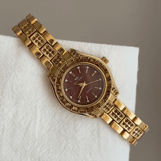 Vintage Gold Women’s Quartz Watch – Diamond-Accented Bracelet with Coffee Brown Round Dial