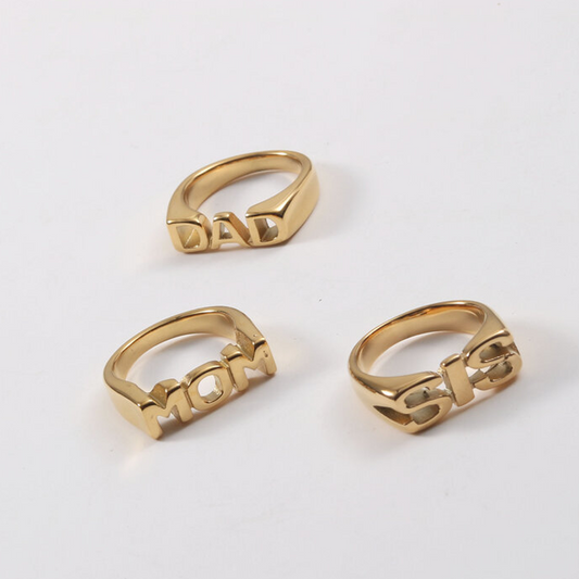 MOM DAD SIS Ring