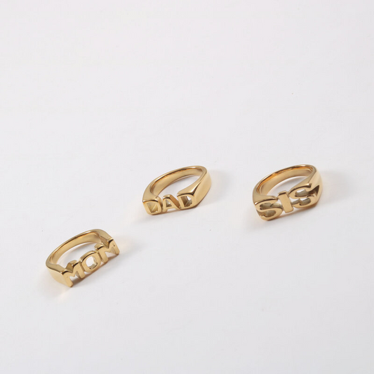 MOM DAD SIS Ring