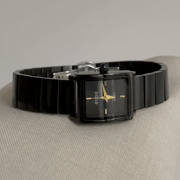 Monochrome Edge – Square Black Dial Watch with Sleek Steel Band