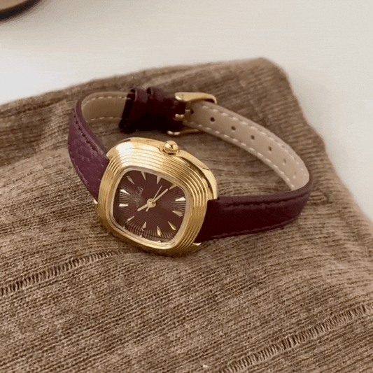 Vintage French-Inspired Timepiece: Angora Red Leather Quartz Watch