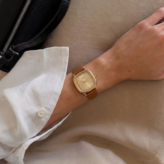 Melard Brown Timepiece: Leather Quartz Watch