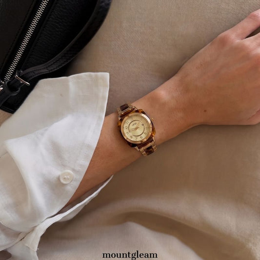 Geometric Mix: Gold Round Dial Watch with Brown Rectangular Bezel & Gold-Brown Alternating Alloy Bracelet