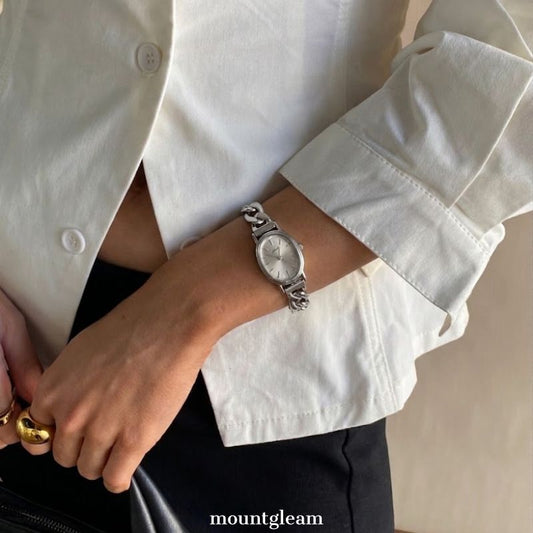 Silbernes Kettenarmband, Quarzuhr für Damen – ovales graues Zifferblatt, elegant & Modern