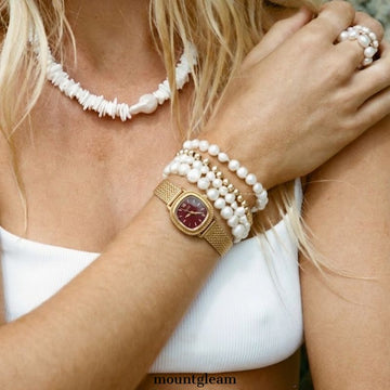 Vintage Glamour: Red Rectangular Dial Watch with Gold Wheat Pattern Stainless Steel Bracelet
