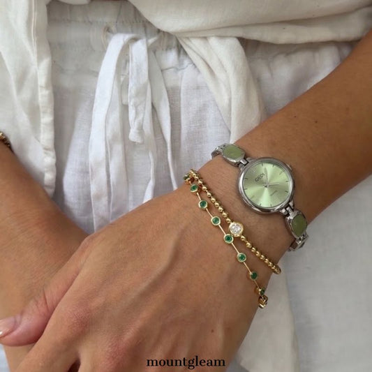 Emerald Grace Timepiece: Green Swan Chain Watch