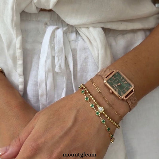 Elegant Women’s Quartz Watch – Rose Gold Strap with Rectangular Green Dial