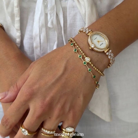 Classic Oval White Dial Golden Watch with Sparkling Two Tone Alloy Bracelet Quartz Movement