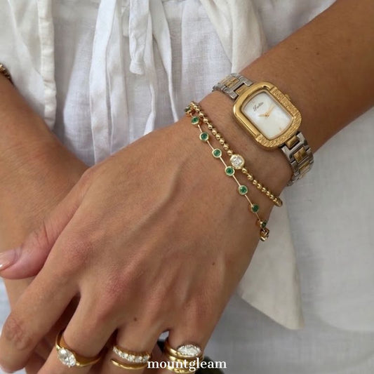 Two-Tone Oval Mother-of-Pearl Women’s Quartz Watch – Elegant Ladies Wristwatch with Gold & Silver Strap
