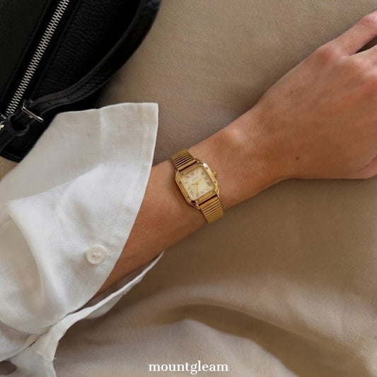 Metropolitan Elegance Gold Square Dial Watch – Gold Bezel & Gold Alloy Bracelet Quartz