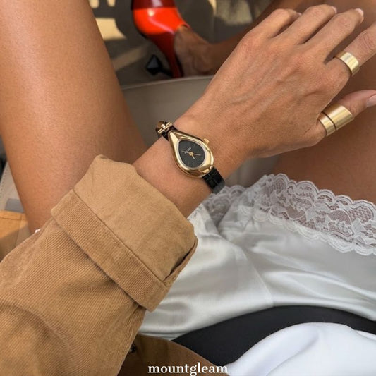Pipa-inspirierte Zifferblattuhr: Elegante Lederuhr