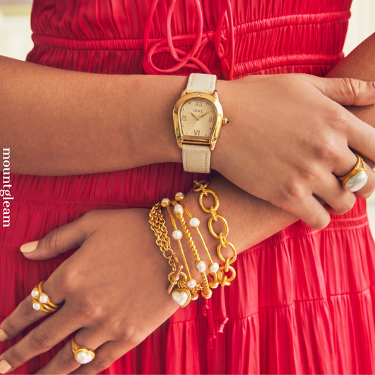 Urban Style Timepiece - Gold Shell-shaped Case & White Band