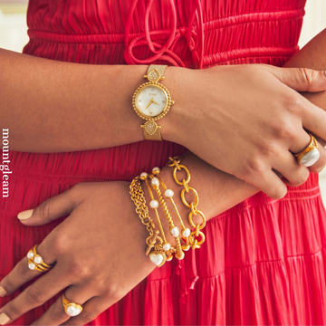 Goldene Damen-Armbanduhr – Quarzuhr mit Perlmutt-Zifferblatt, Vintage-Palast-Stil | Julia