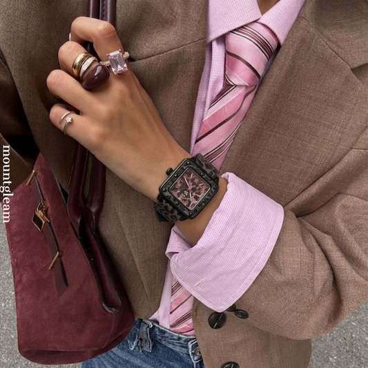 Trendy Women’s Quartz Watch – Black Leopard Print Square Dial Fashion Wristwatch