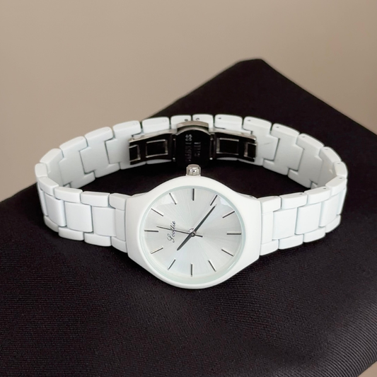 Minimalist Purity Elegant: White Round Dial Watch with White Stainless Steel Bracelet