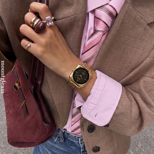 Urban Edge: Black Round Dial Watch with Gold Square Bezel & Bracelet