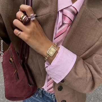 Gilded Elegance: Gold Rectangular Dial Watch with Matching Bezel & Bamboo-Segment Stainless Steel Bracelet