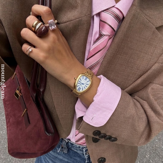 Fashion Women’s Quartz Watch – Gold Stainless Steel Serpenti Bracelet Design