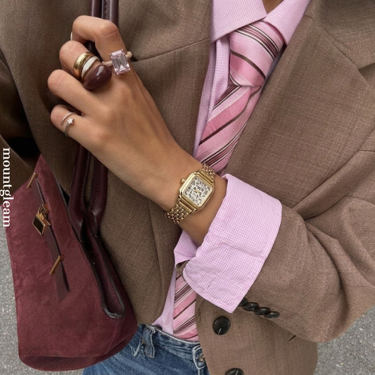 Fashion Women’s Quartz Watch – Gold Chain Bracelet with Leopard Print Square Small Dial
