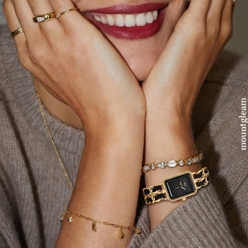 Gold Woven Chain Watch for Women – Black Dial Elegant Bracelet