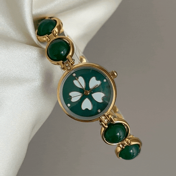 Vintage Green Clover Luminous Dial Watch – Gold Bezel & Gemstone Bracelet Quartz