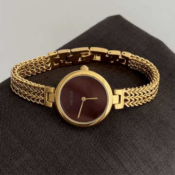Bold Glamour Vibrant: Red Round Dial Watch with Gold Wheat Pattern Stainless Steel Bracelet