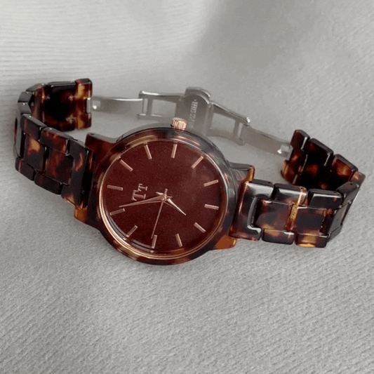 Amber Women's Watch – Round Large Dial Dainty Watch Bracelet | Manor