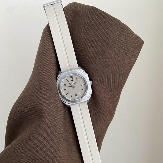 Sporty Casual Timepiece: White Magnetic Strap & Gray Dial Waterproof Watch