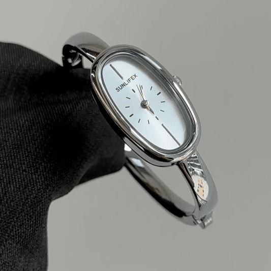 Elegant Simplicity：White Oval Dial Bangle Watch – Silver Oval Case & Silver Stainless Steel Bracelet Quartz
